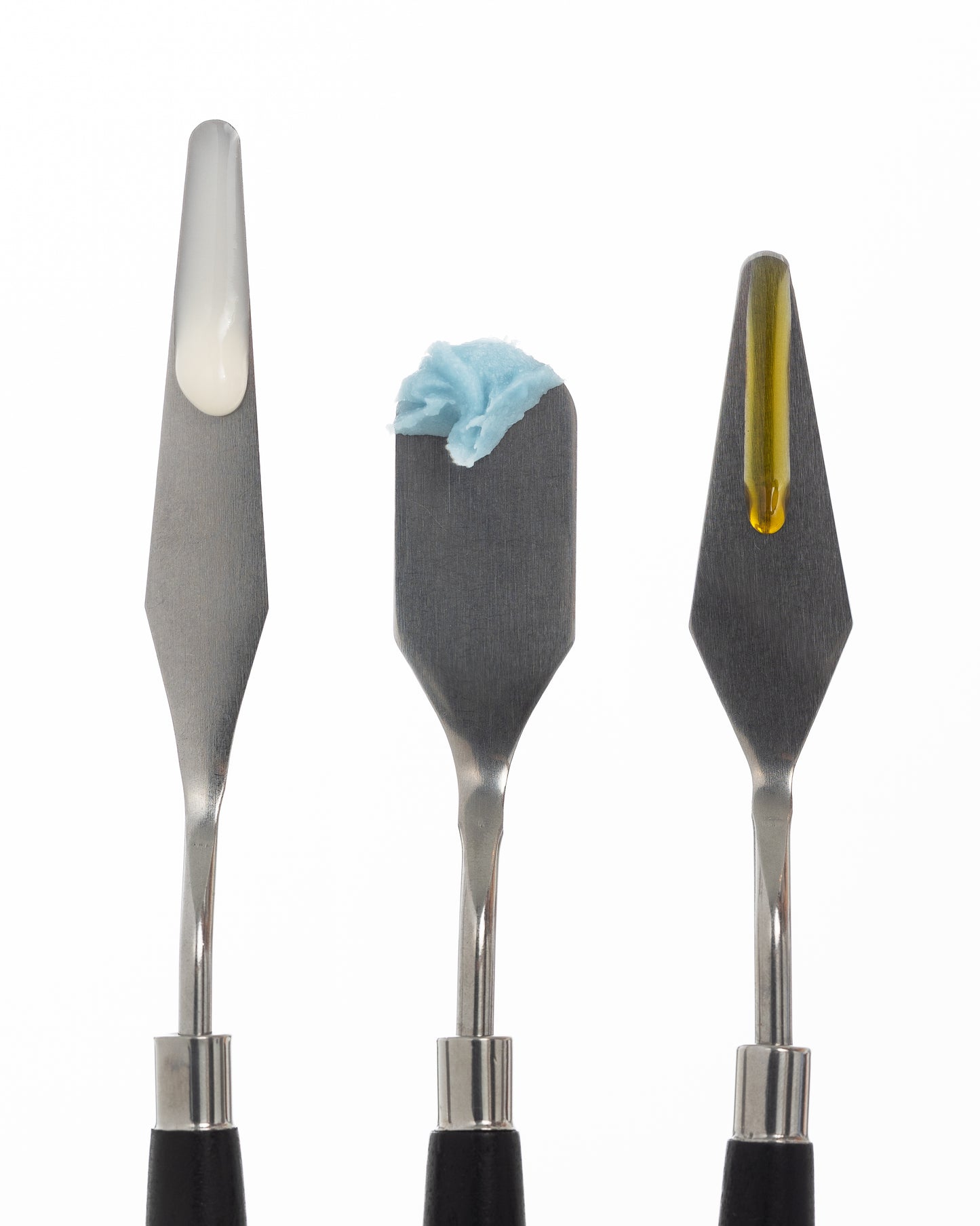 All 3 products on palette knives